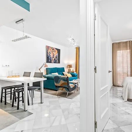 Iloftmalaga Sostoa Apartment